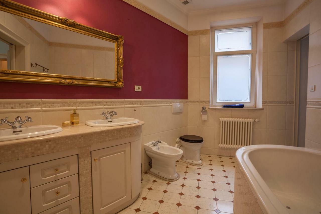 Filip'S Palace Luxurious Apartment Ljubljana Buitenkant foto