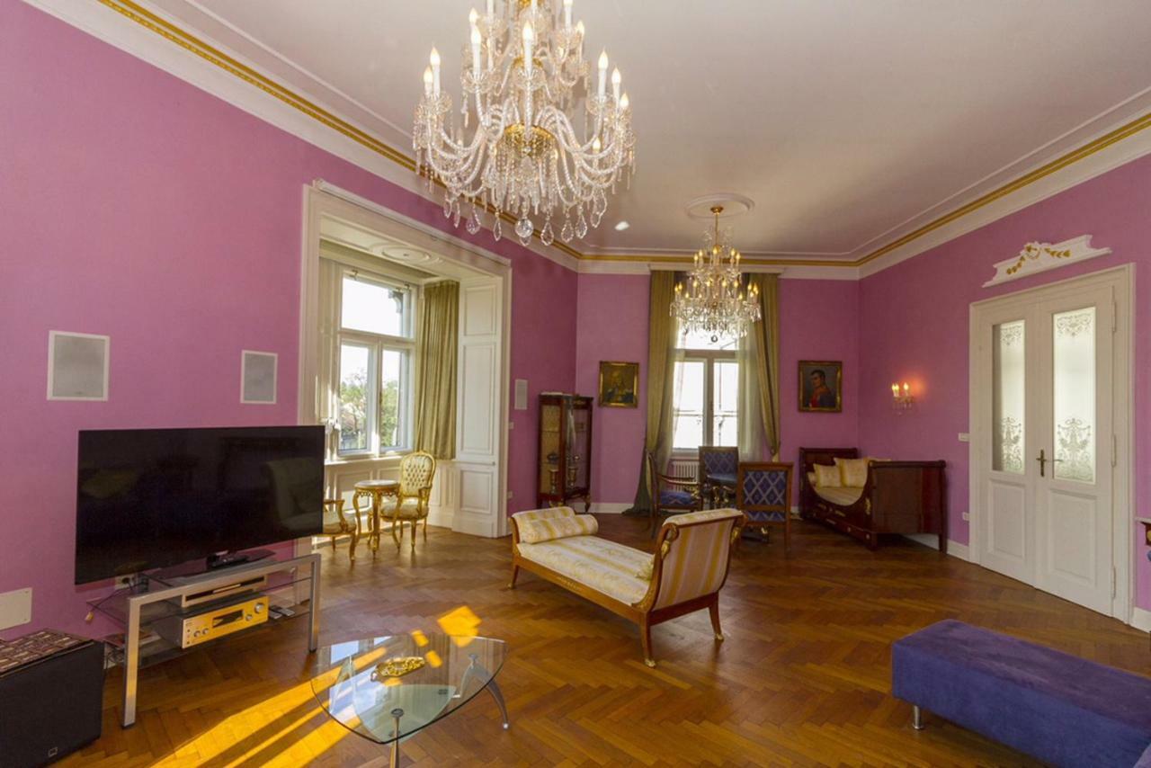Filip'S Palace Luxurious Apartment Ljubljana Buitenkant foto